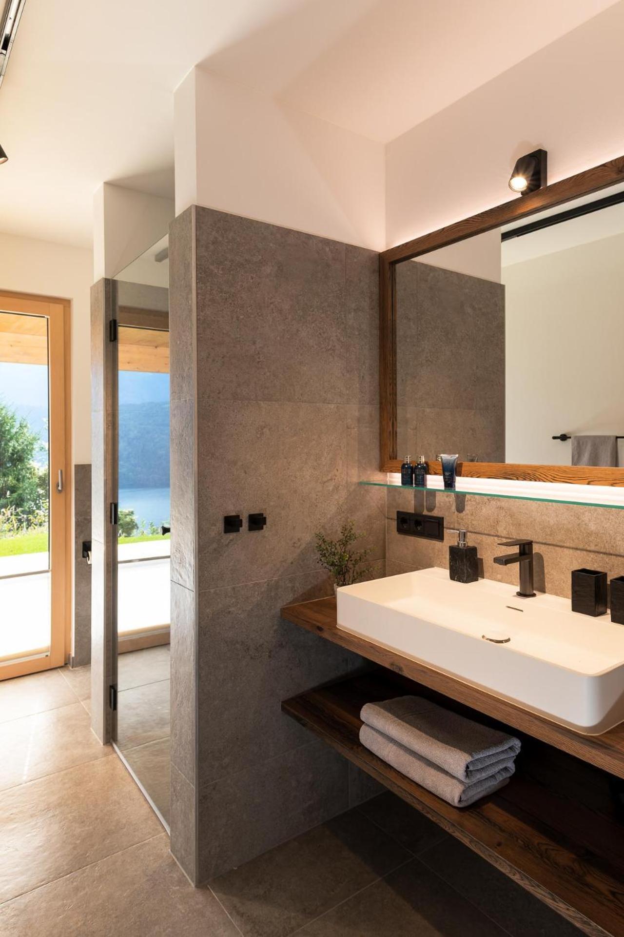 Chalet Seeblick Millstatt Exterior photo
